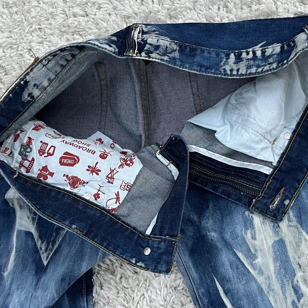 Grindhouse Jeans Dark Blue Acid Wash Relaxed Straight Moto Measures 38x32 **